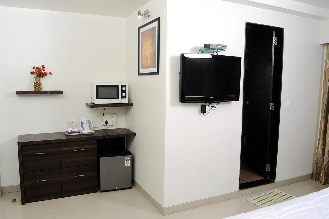 Hotel Suresh Inn Pune Eksteriør billede